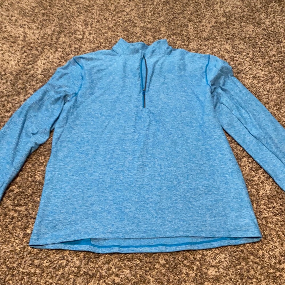 Blue long sleeve lulu shirt